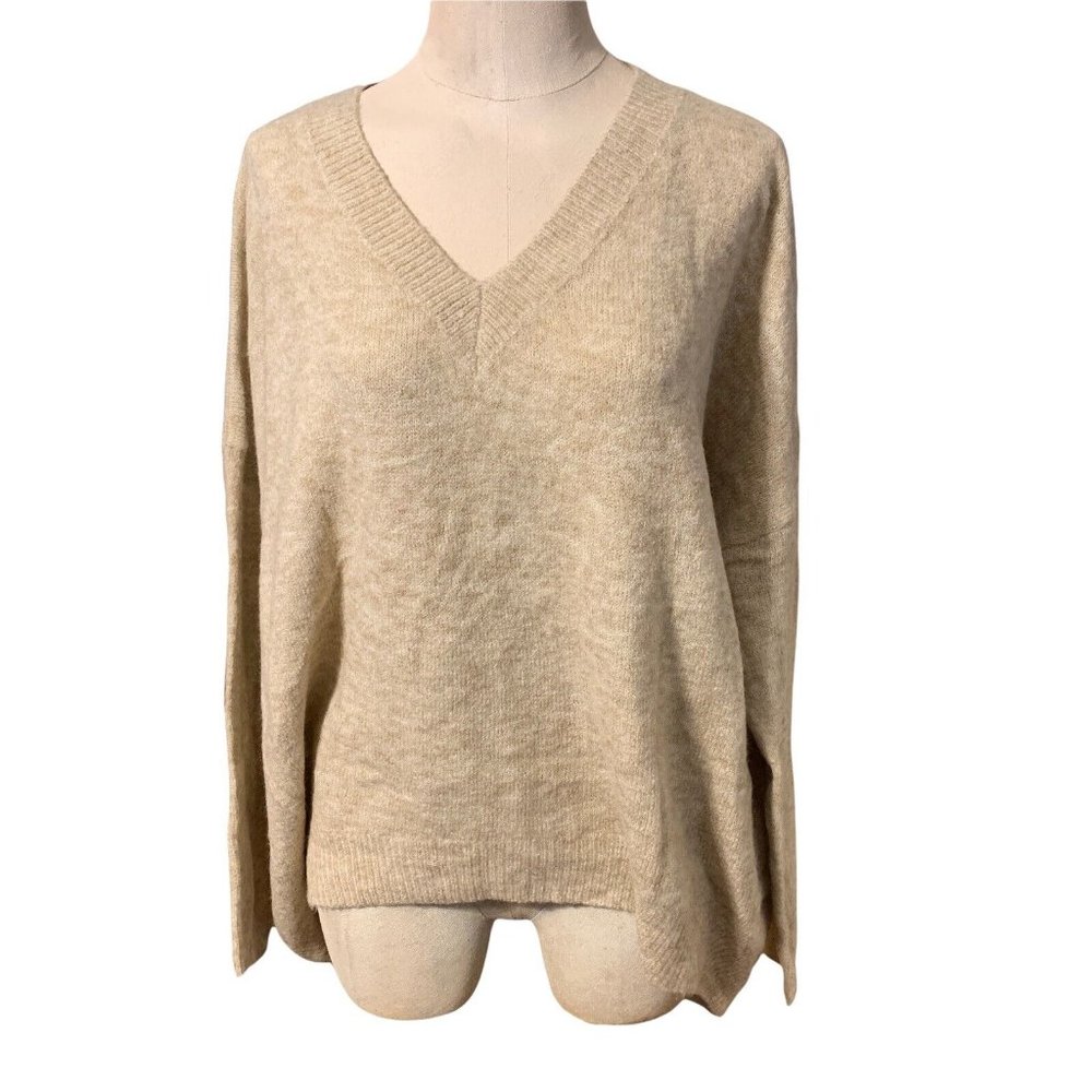 See U Soon Beige‎ Oatmeal Pullover Sweater Size S/M V-Neck Oversized